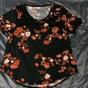 Lularoe Iris top